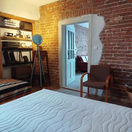 Rodinny Dom Cavern - Rajec, 7 Km Od Rajeckych Teplic